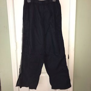 Men’s Navy Colored Windpants medium